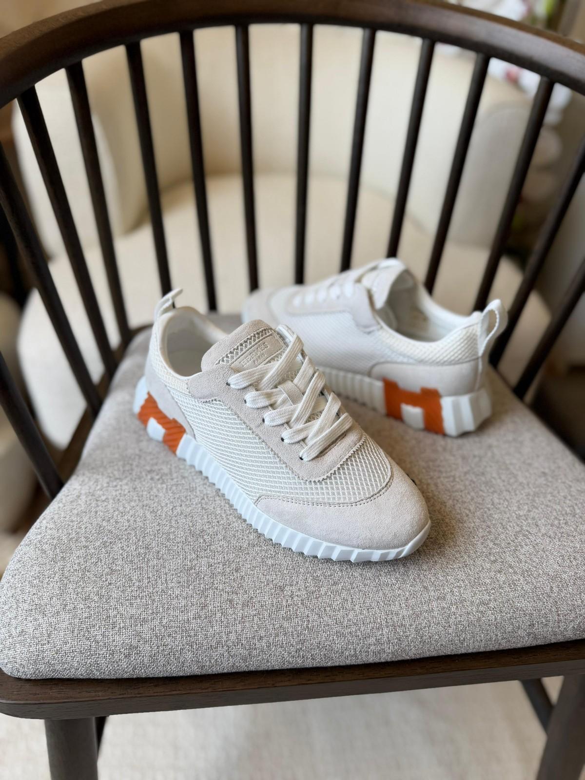 Hermès Bouncing Sneaker in White Mesh and Suede with Orange H · 3