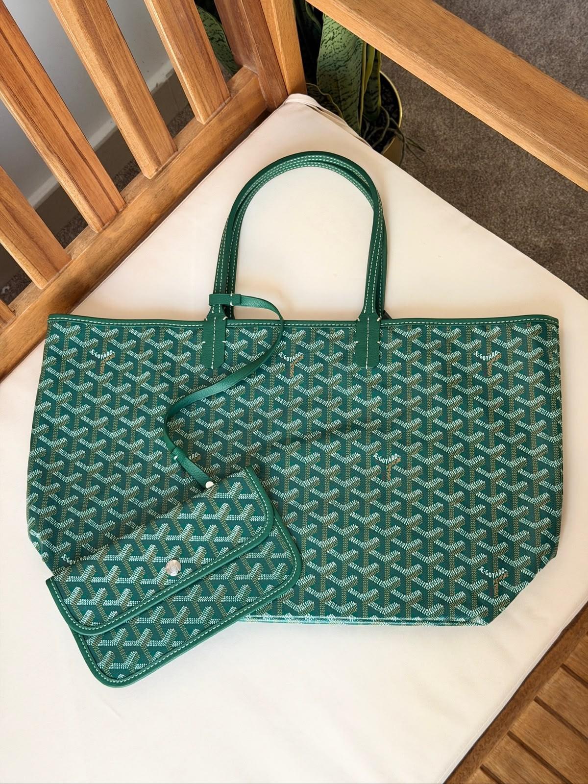 Goyard Saint Louis PM tote bag with matching detachable pouch, Goyardine canvas · 2