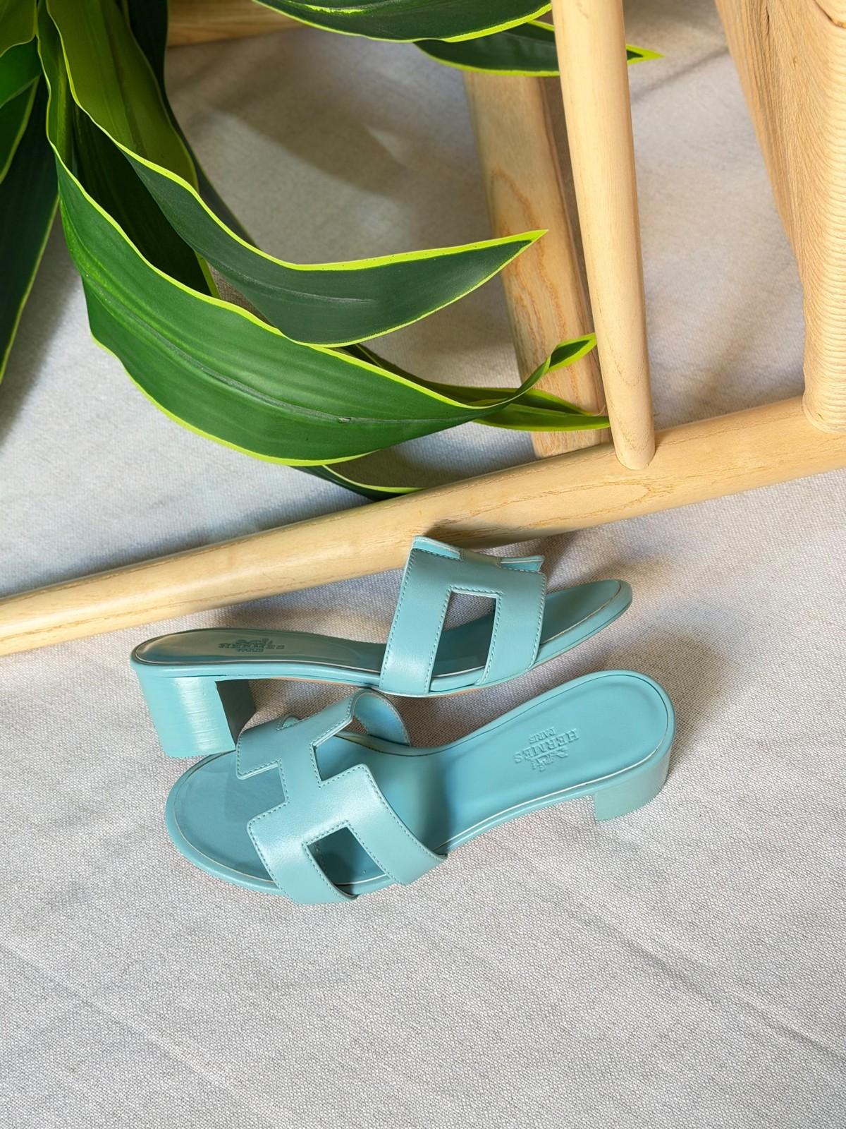 Hermès Oran Sandal in Light Blue Leather · 2
