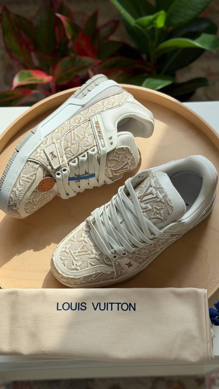 حذاء لويس فيتون الرياضي LV Trainer · 2