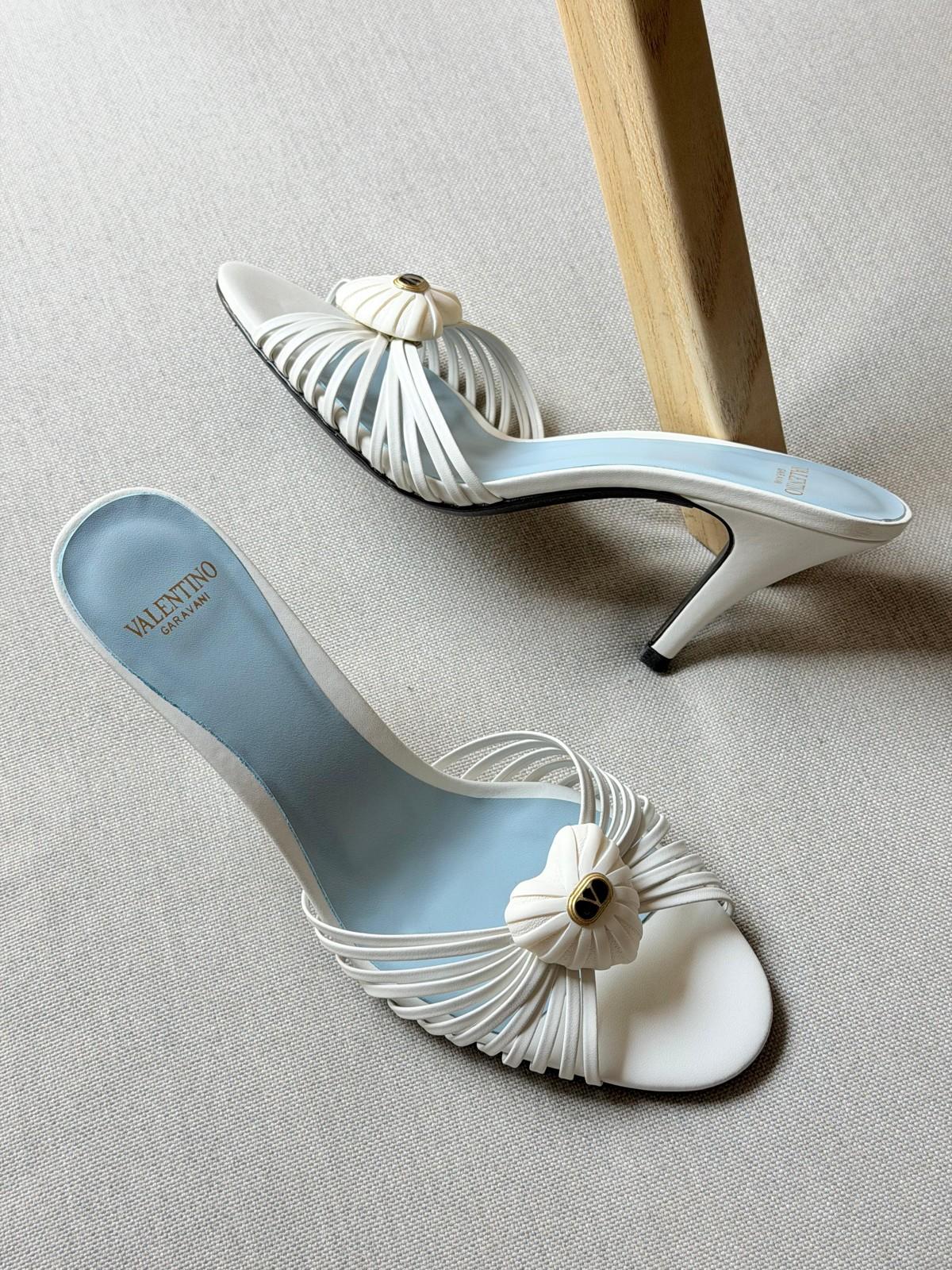 Valentino Garavani Rose Edition Leather Mule Sandals · 3