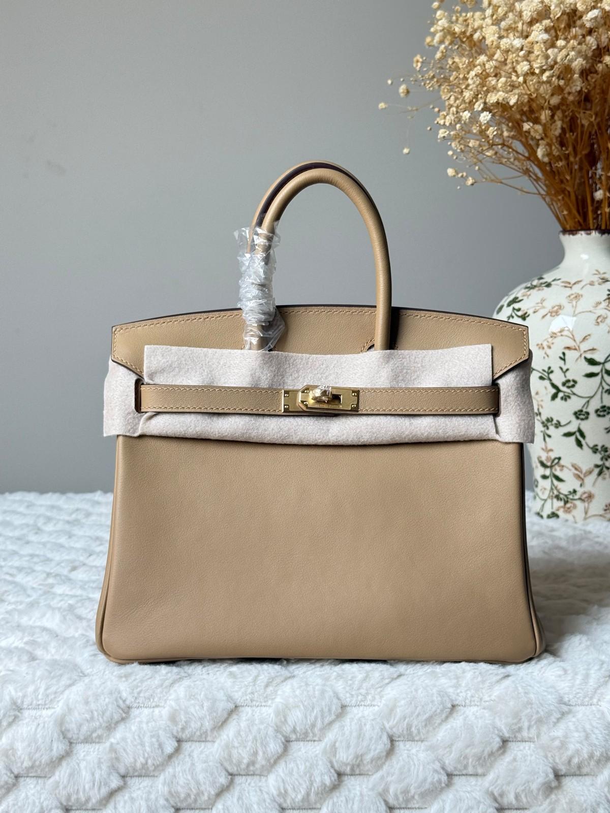 Birkin-Style 25cm Top Handle Bag in Leather with Gold Hardware · 2