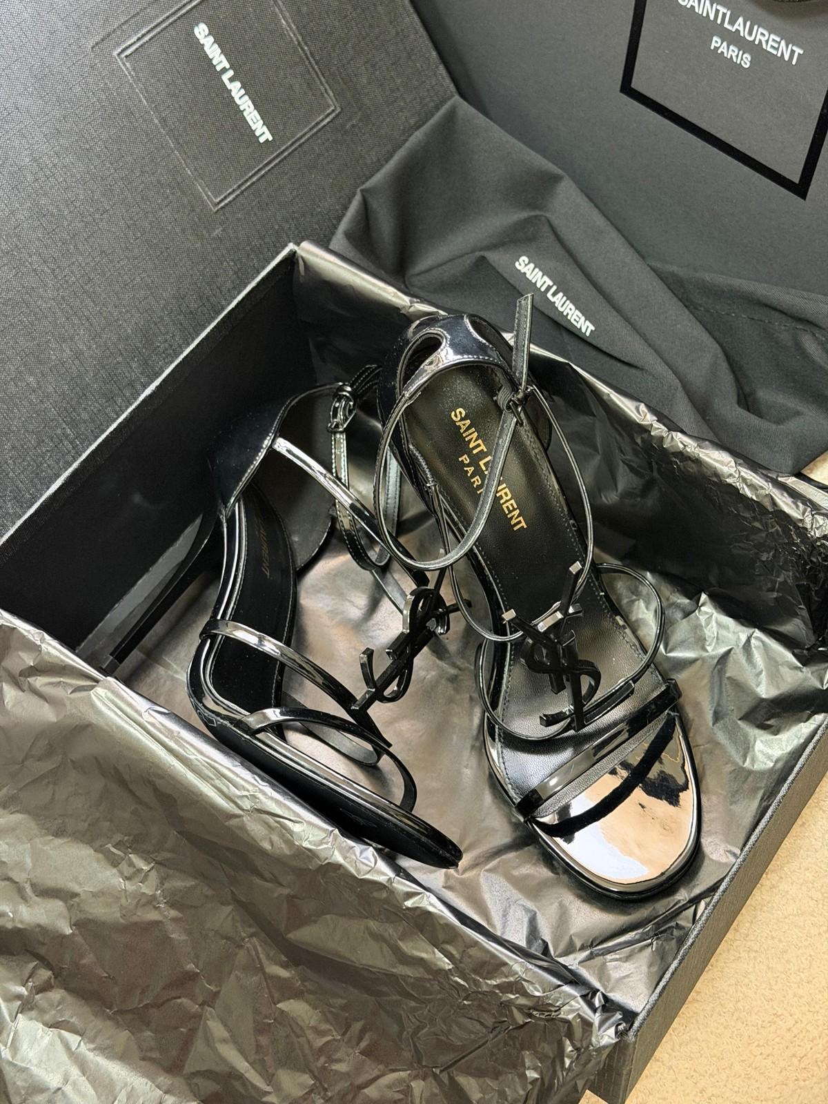 Saint Laurent Opyum YSL Logo Sandal in Black Patent Leather · 3