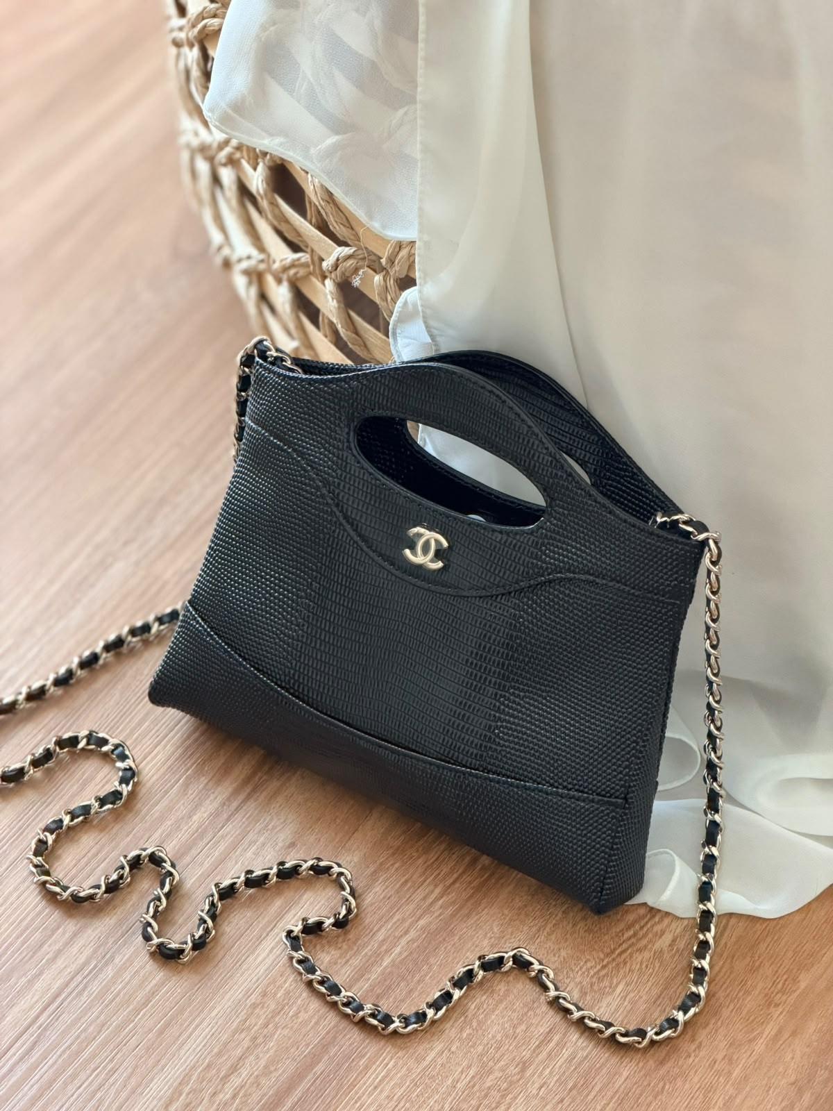 Chanel lizard-embossed top-handle bag with chain · 2