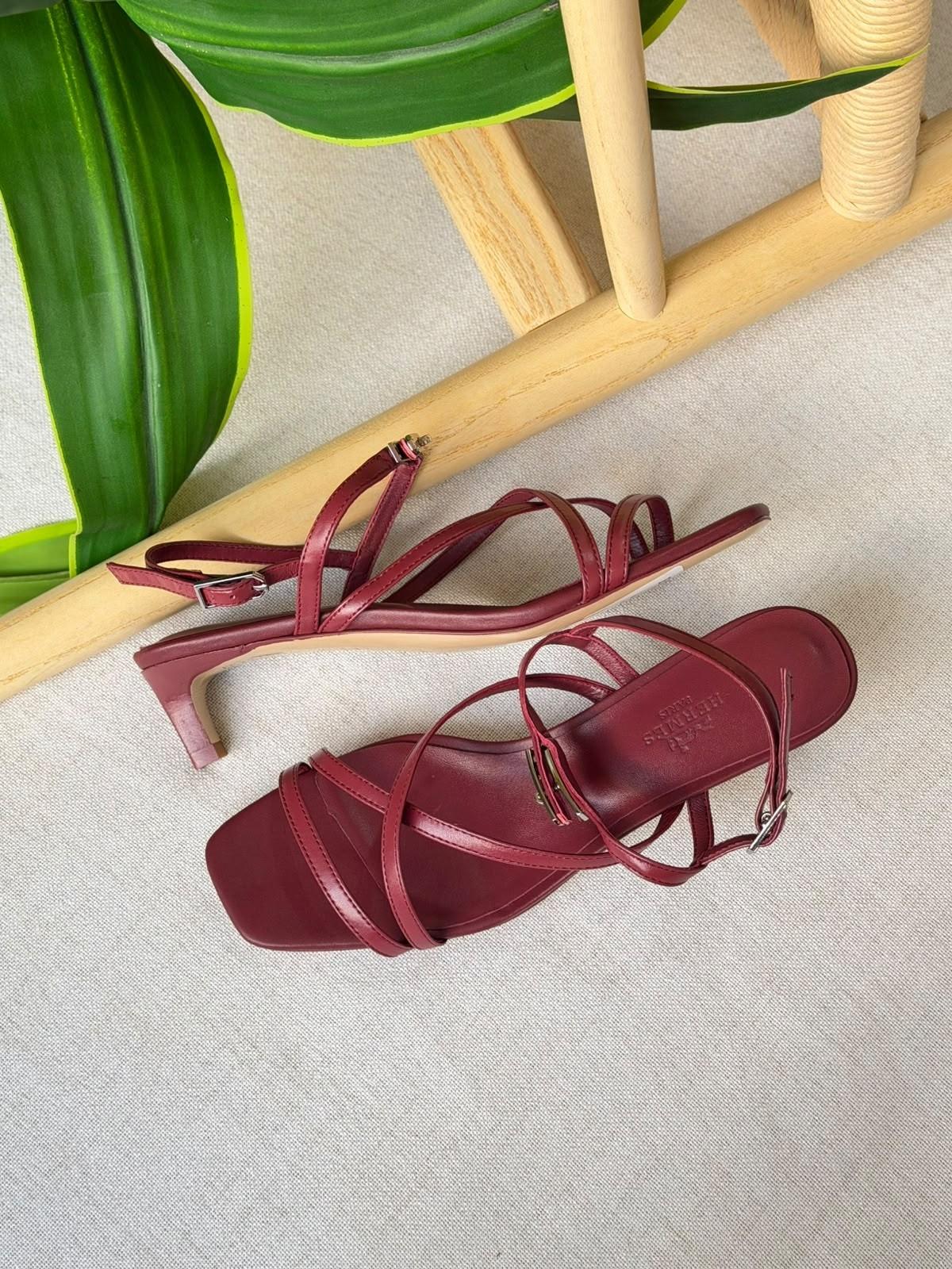 Strappy Kitten-Heel Sandal in Burgundy Leather · 2