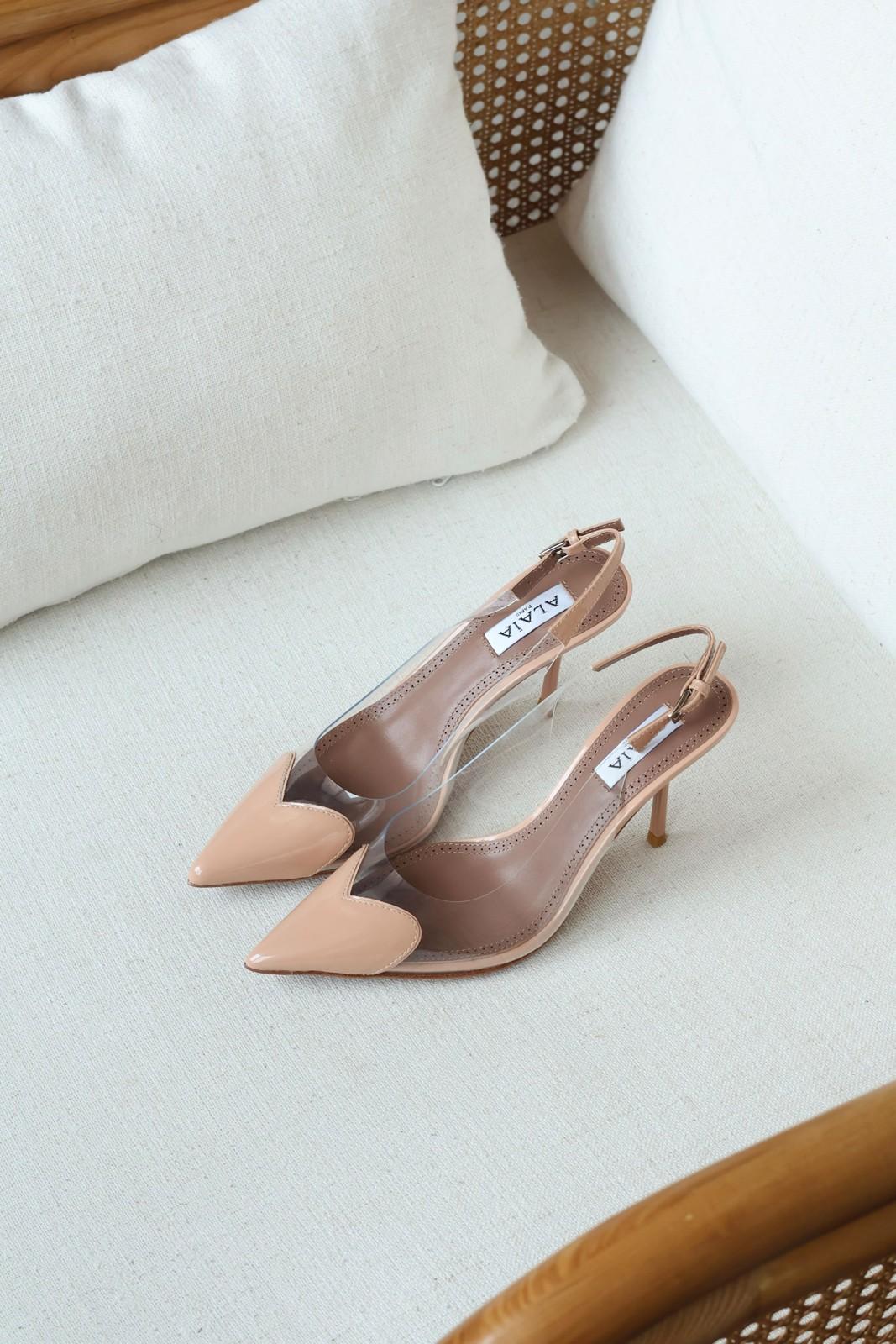 Alaia clear PVC slingback pumps with patent cap toe · 3