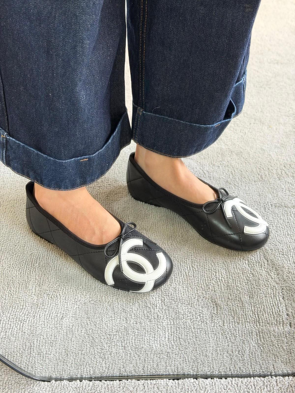 Chanel CC Quilted Leather Ballet Flats