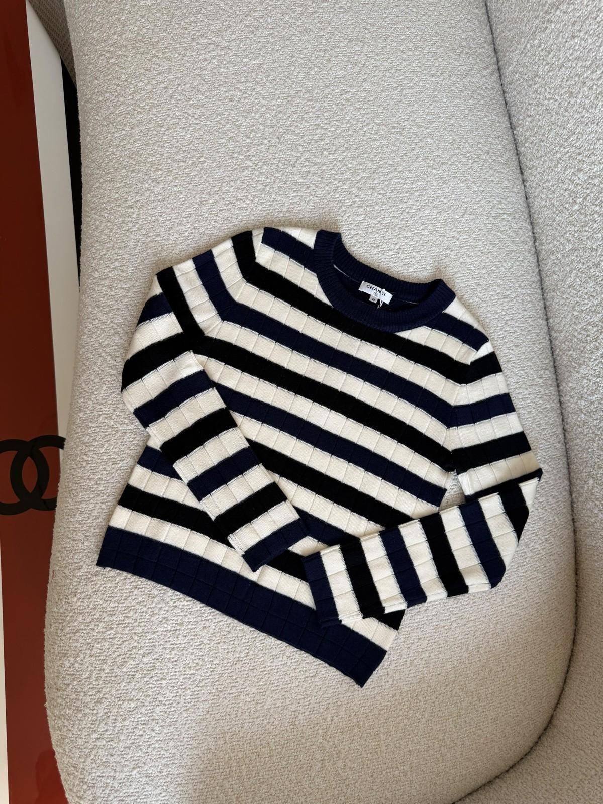 Chanel Striped Ribbed Knit Sweater in Navy and White · 3
