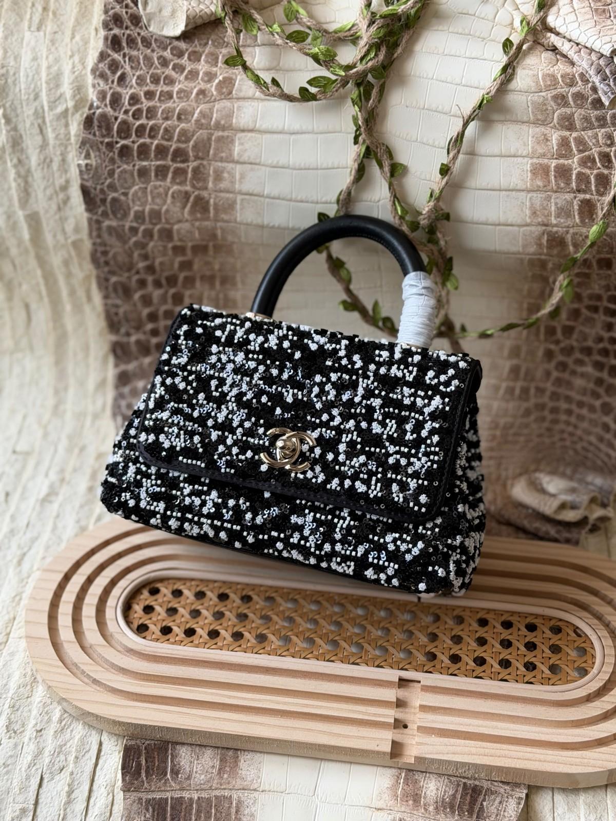 Chanel Coco Handle bag in black and white sequin tweed · 2