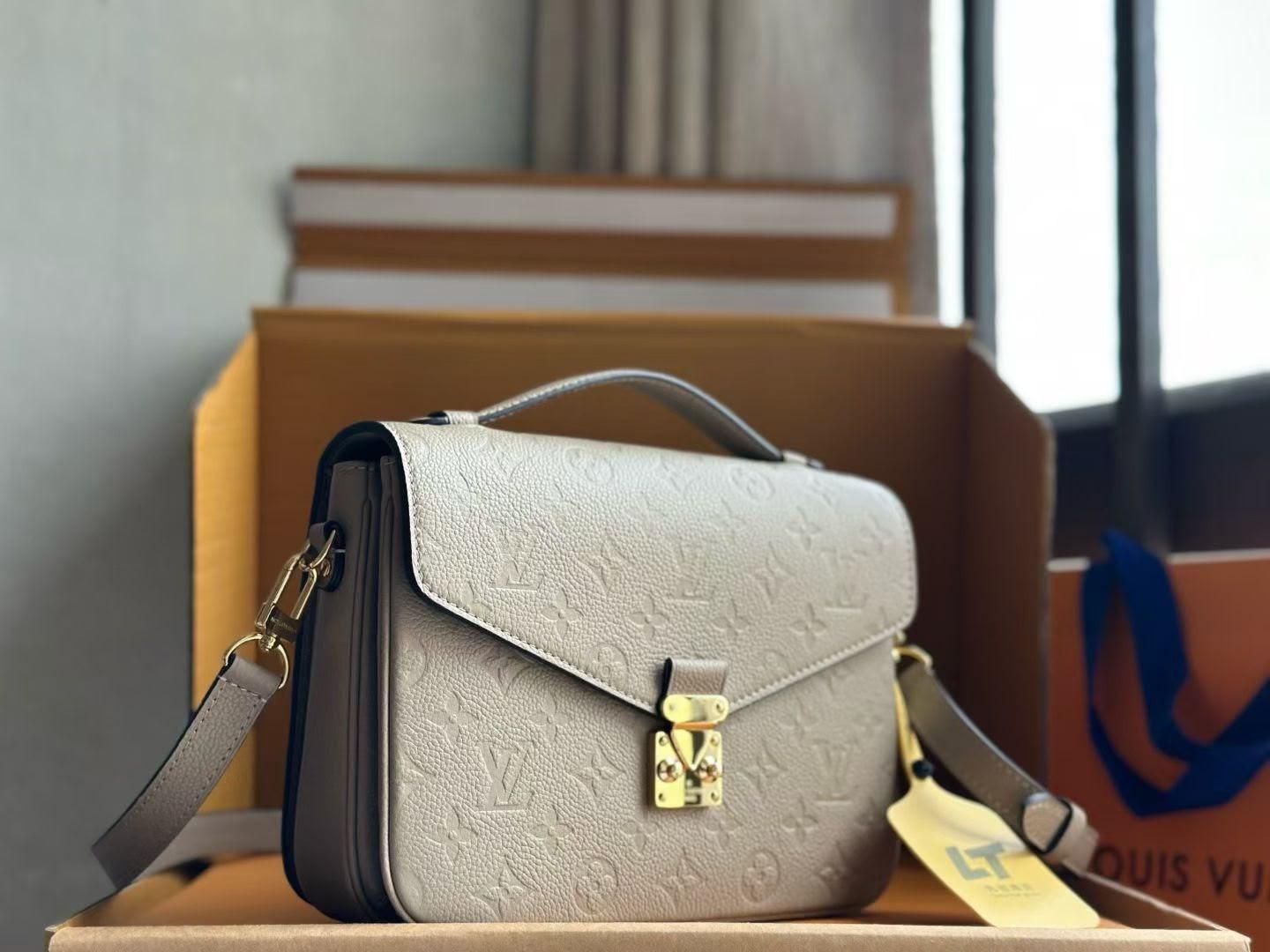Louis Vuitton Pochette Métis in Monogram Empreinte Leather · 2