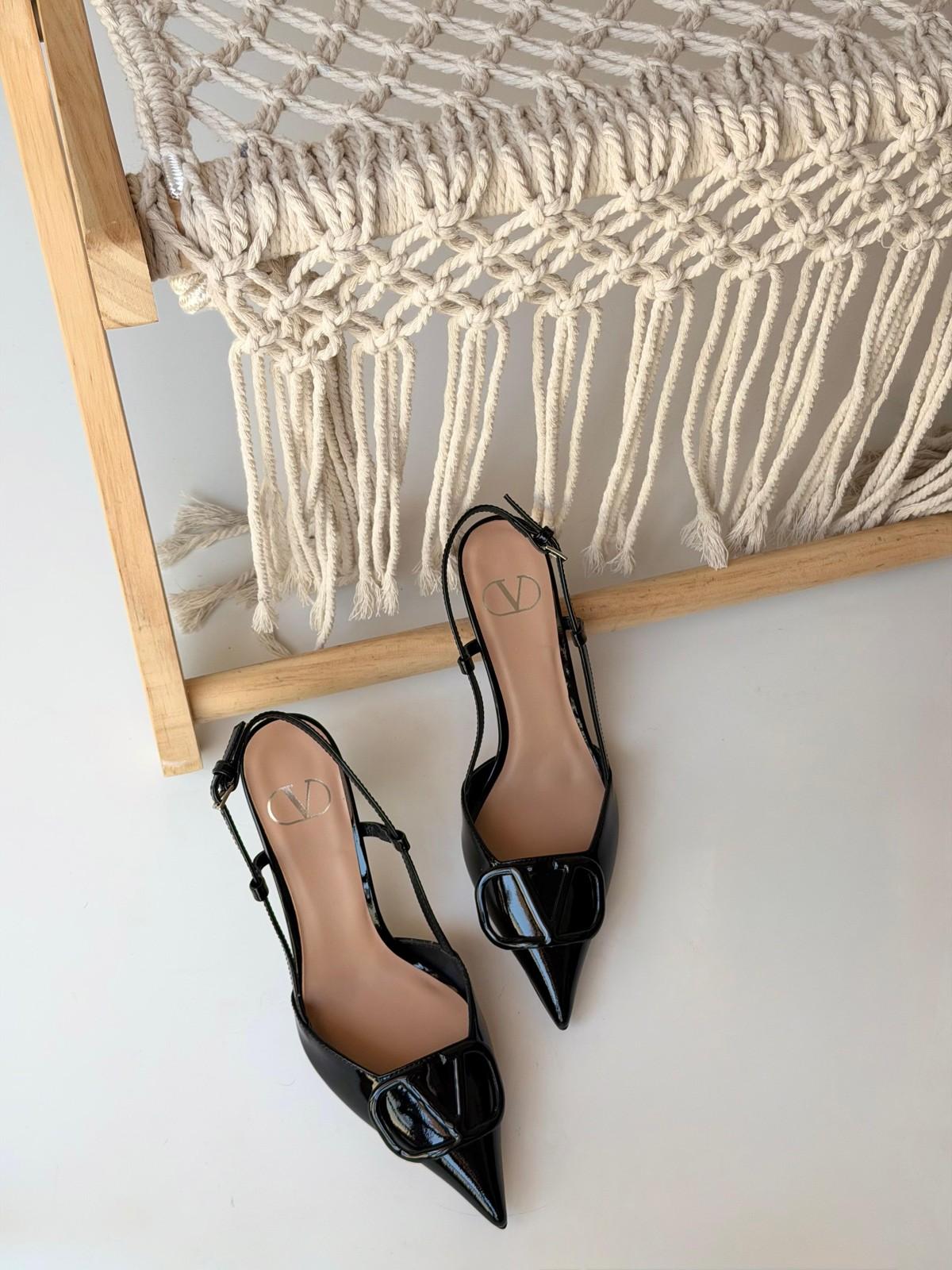 Valentino Garavani VLogo Slingback Pump in Patent Leather · 2