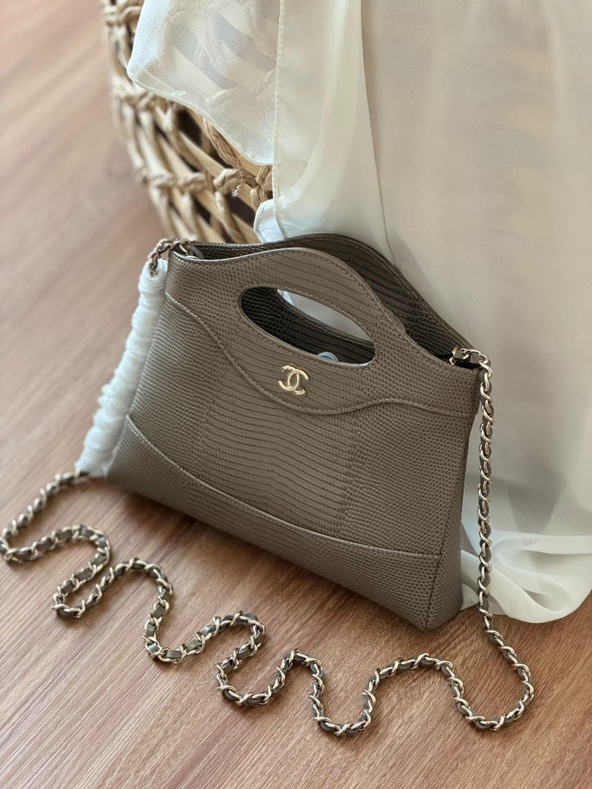 Chanel lizard-embossed top-handle bag with chain