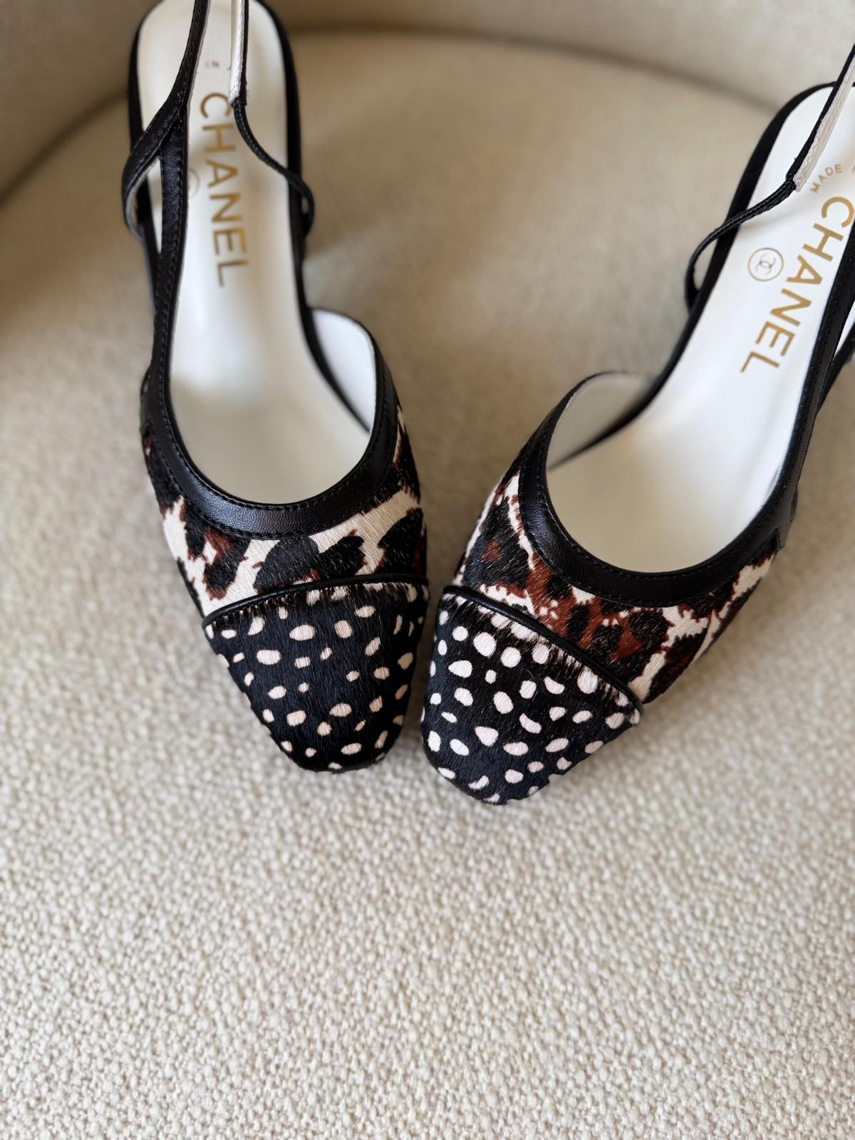 Chanel Slingback Pumps in Leopard Print and Polka Dot Calfskin · 3
