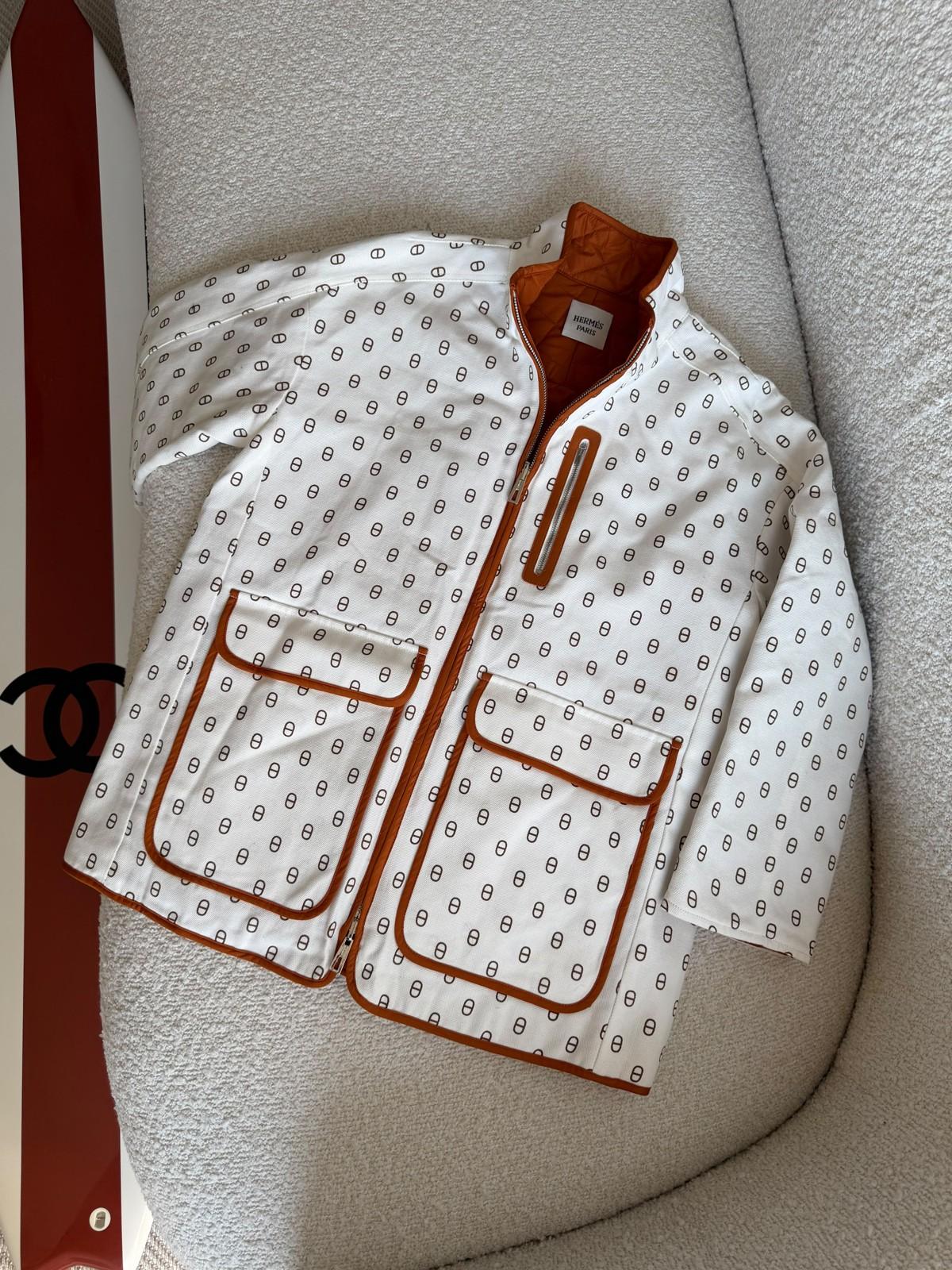 Hermès White Printed Zip Jacket with Contrast Trim · 2