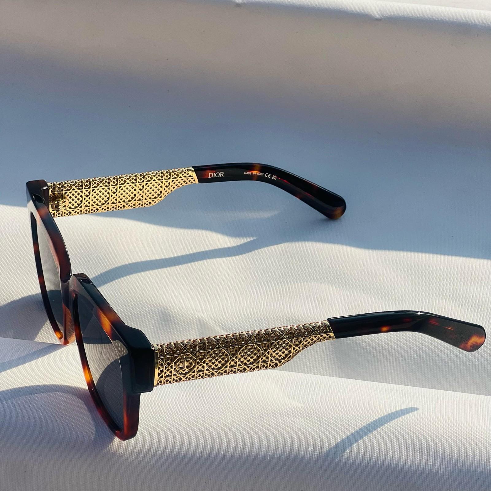 Dior havana acetate sunglasses with gold cannage temples · 3