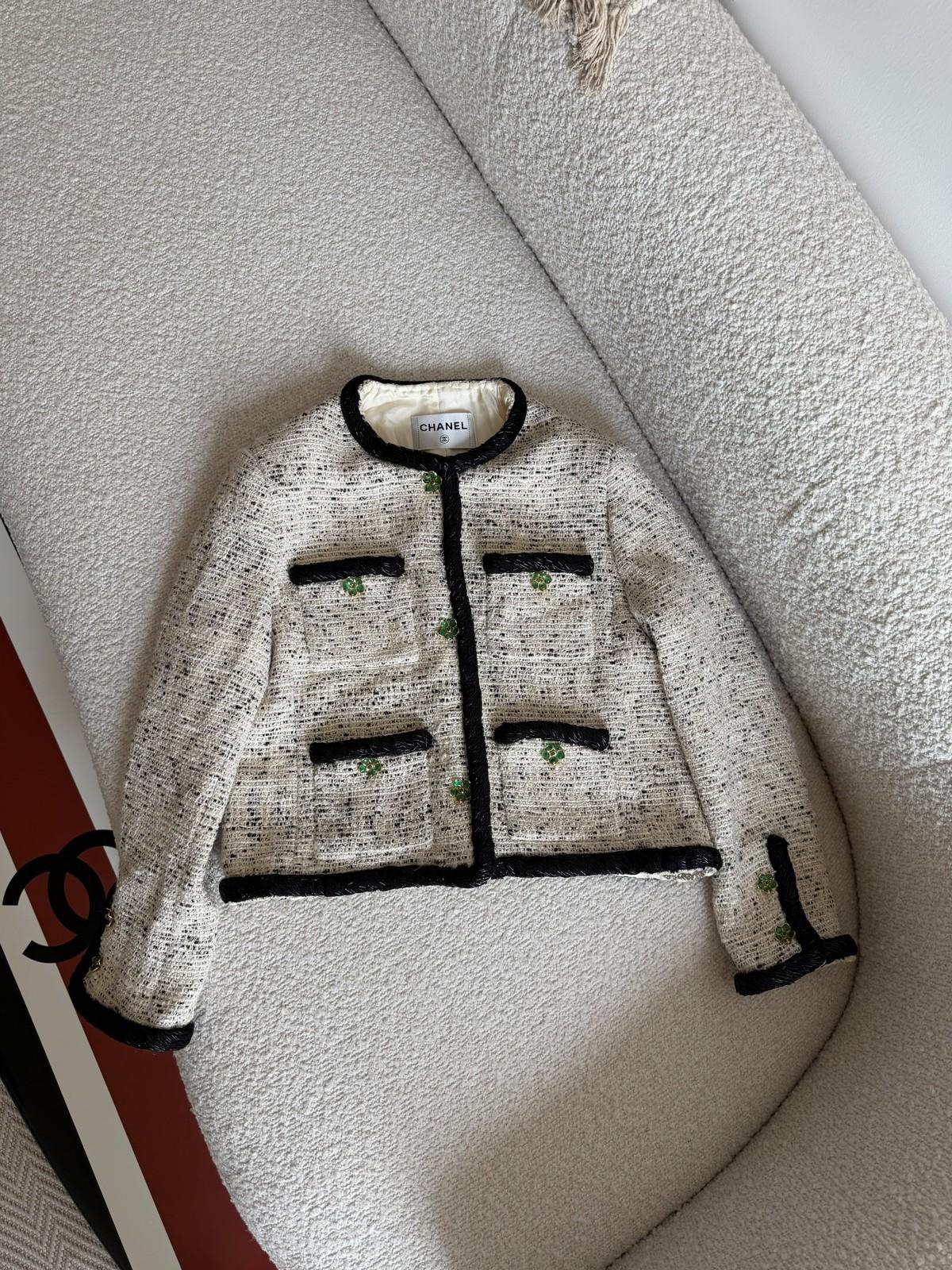 Chanel White Tweed Jacket with Black Trim and Green Clover Buttons · 2