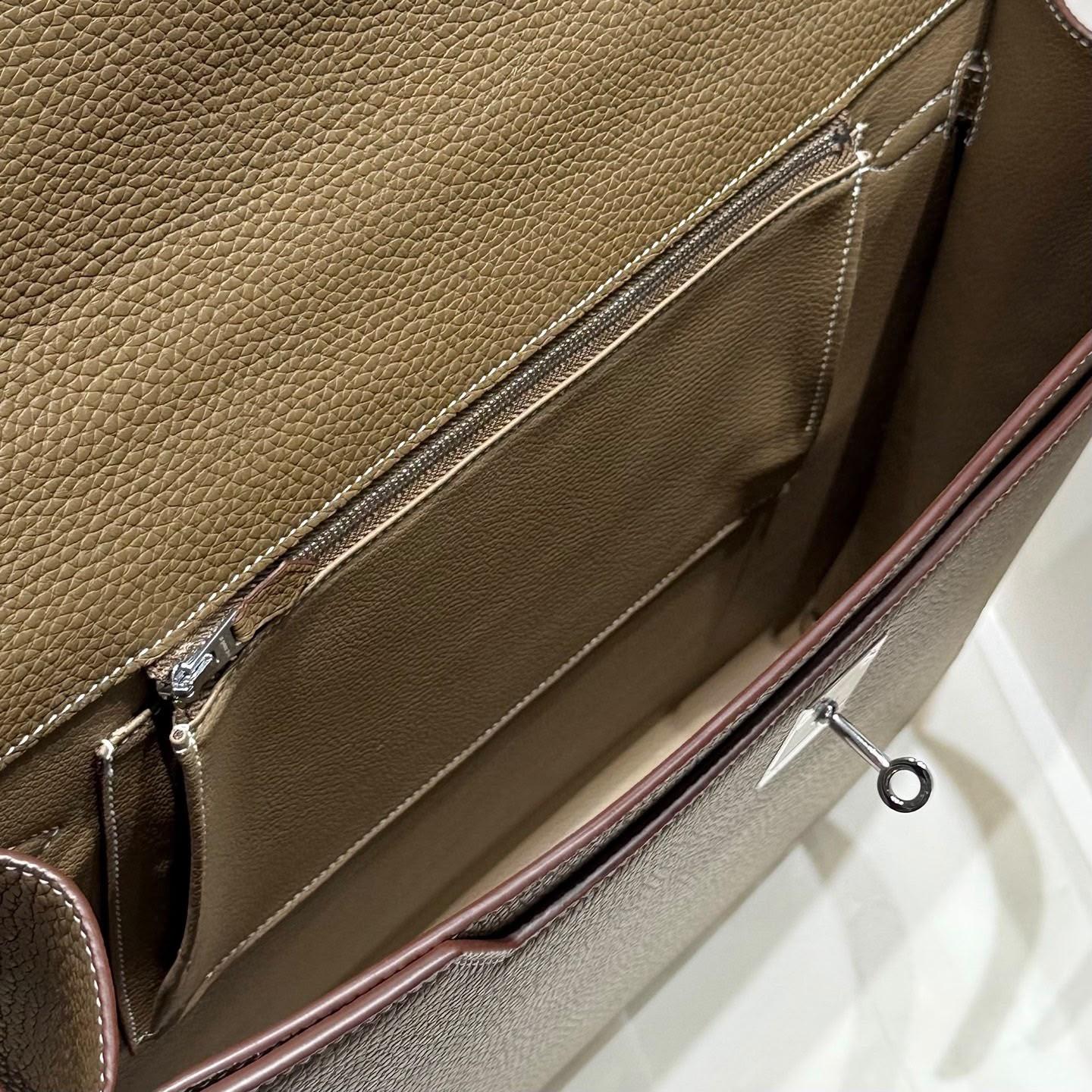 Hermès Kelly Depeches 36 Briefcase in Togo Leather with Palladium Hardware · 2