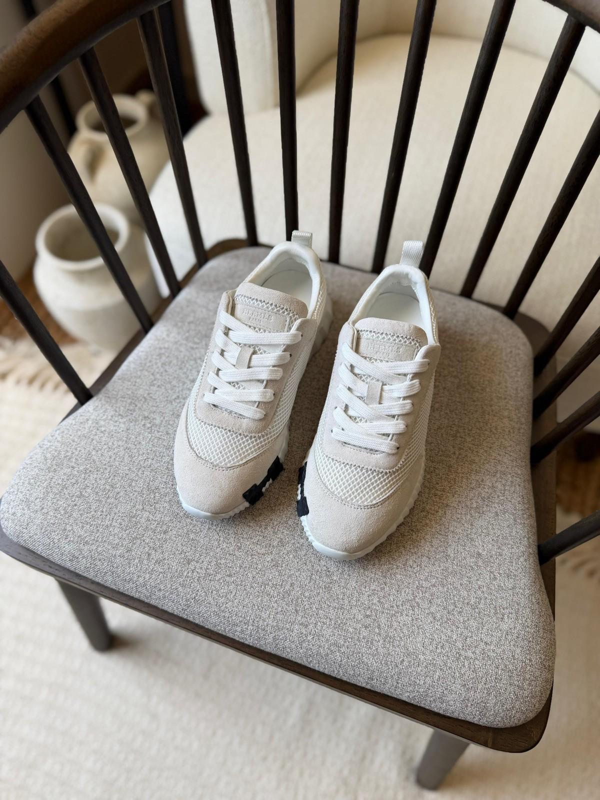 Hermès Bouncing Sneaker in White Mesh and Suede with Orange H