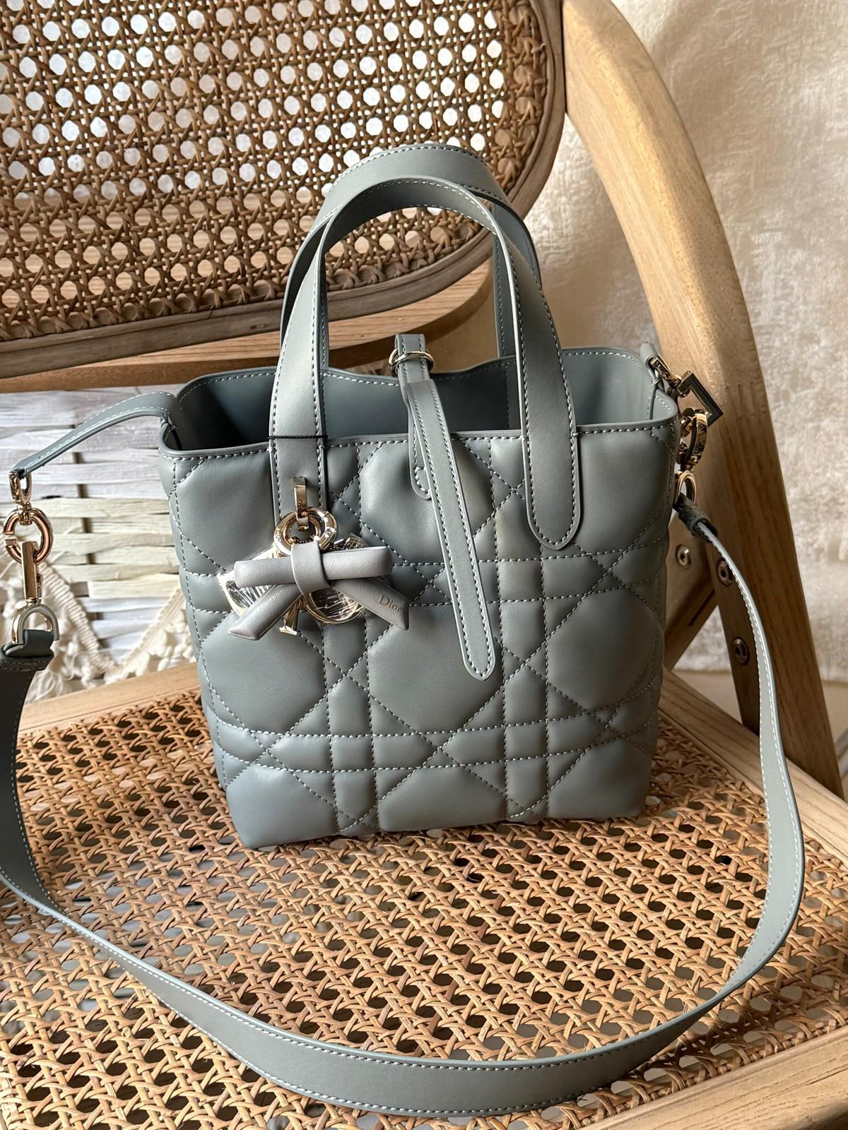 Dior Small Bucket Bag in Macrocannage Quilted Leather with Bow Charm · 2