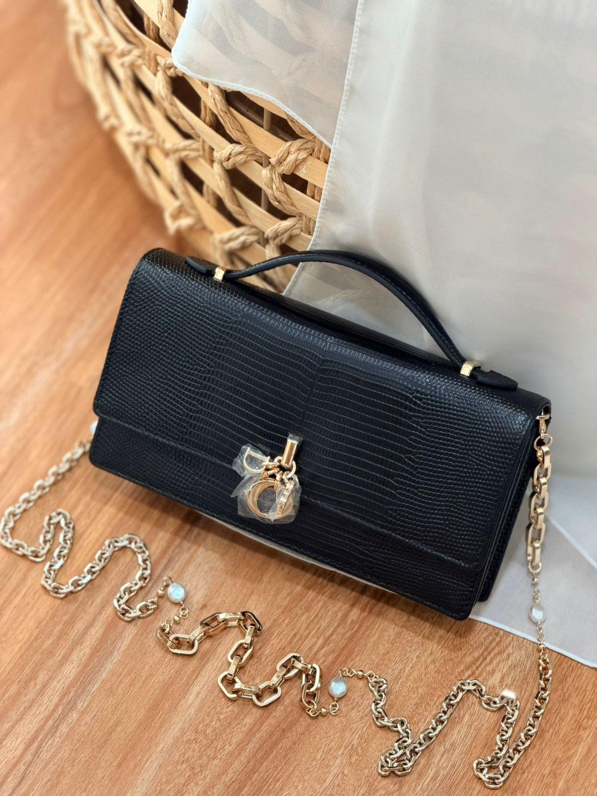 حقيبة ديور بو جلد بنقش السحلية بسلسلة (Dior) · 2