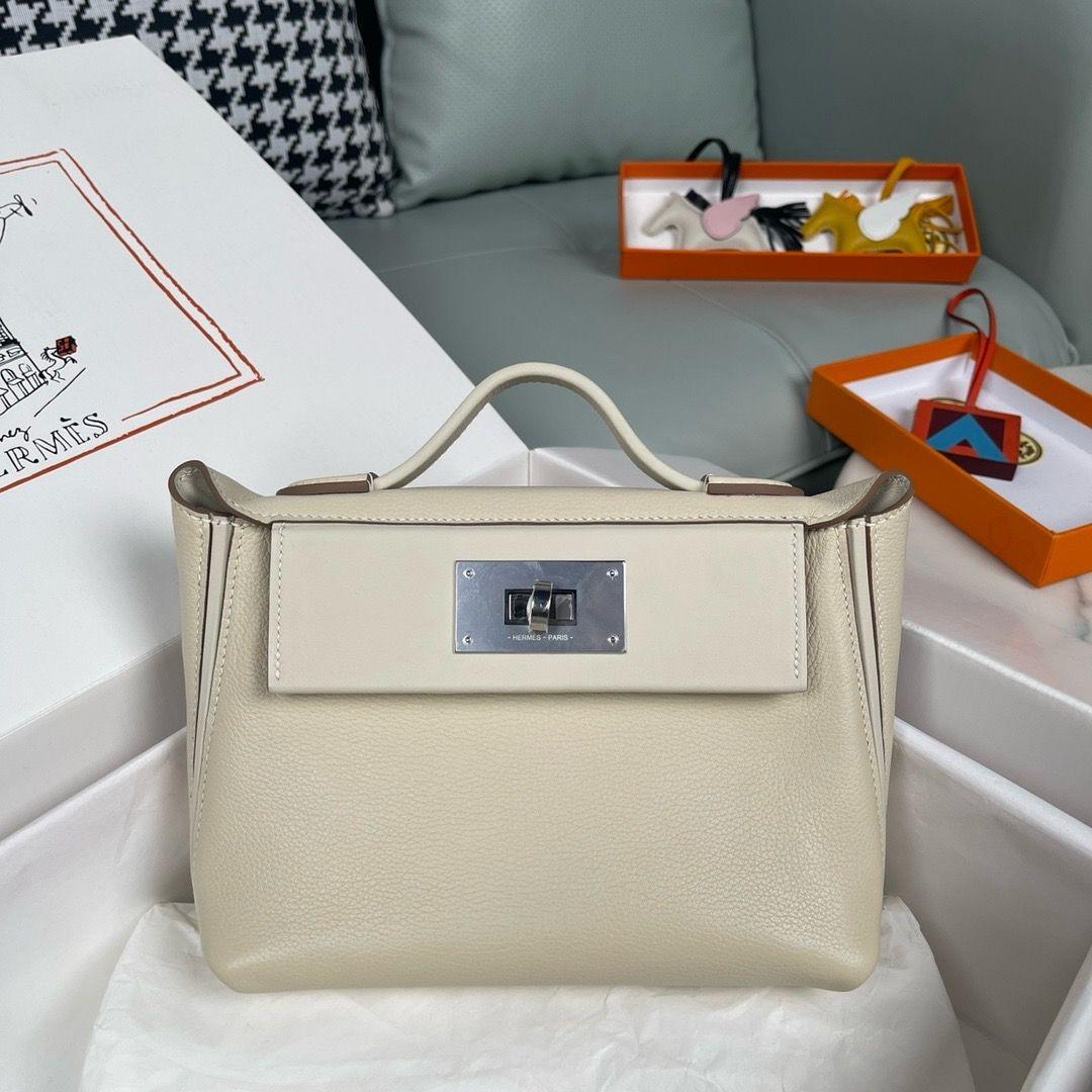 Hermès 24/24 bag in Togo leather · 3