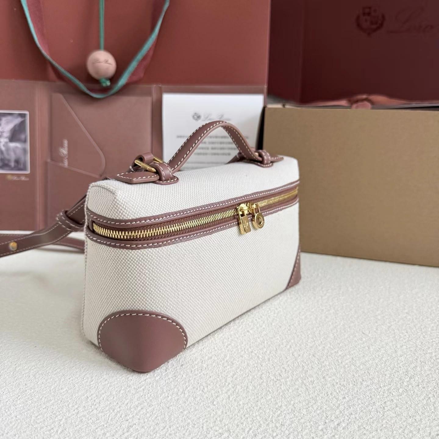 Loro Piana Extra Pocket L19 Bag in Cream Canvas and Brown Leather · 2