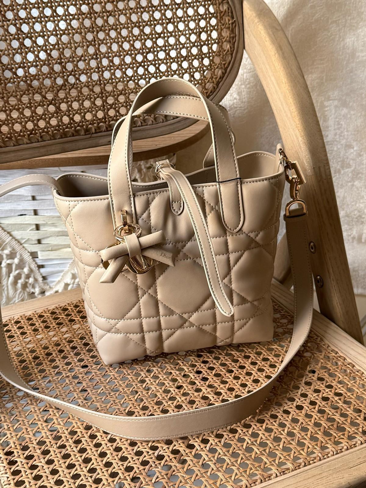 Dior Small Bucket Bag in Macrocannage Quilted Leather with Bow Charm · 3