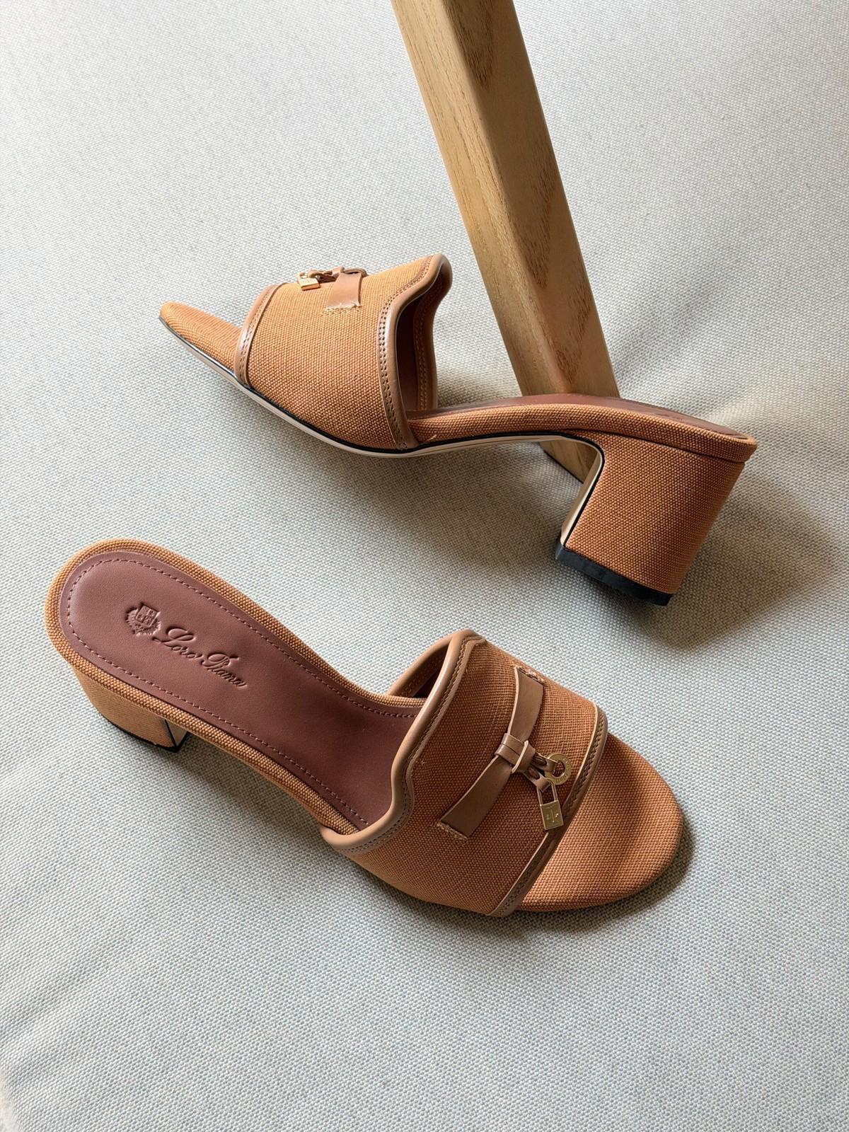 Loro Piana Summer Charms Mules · 2