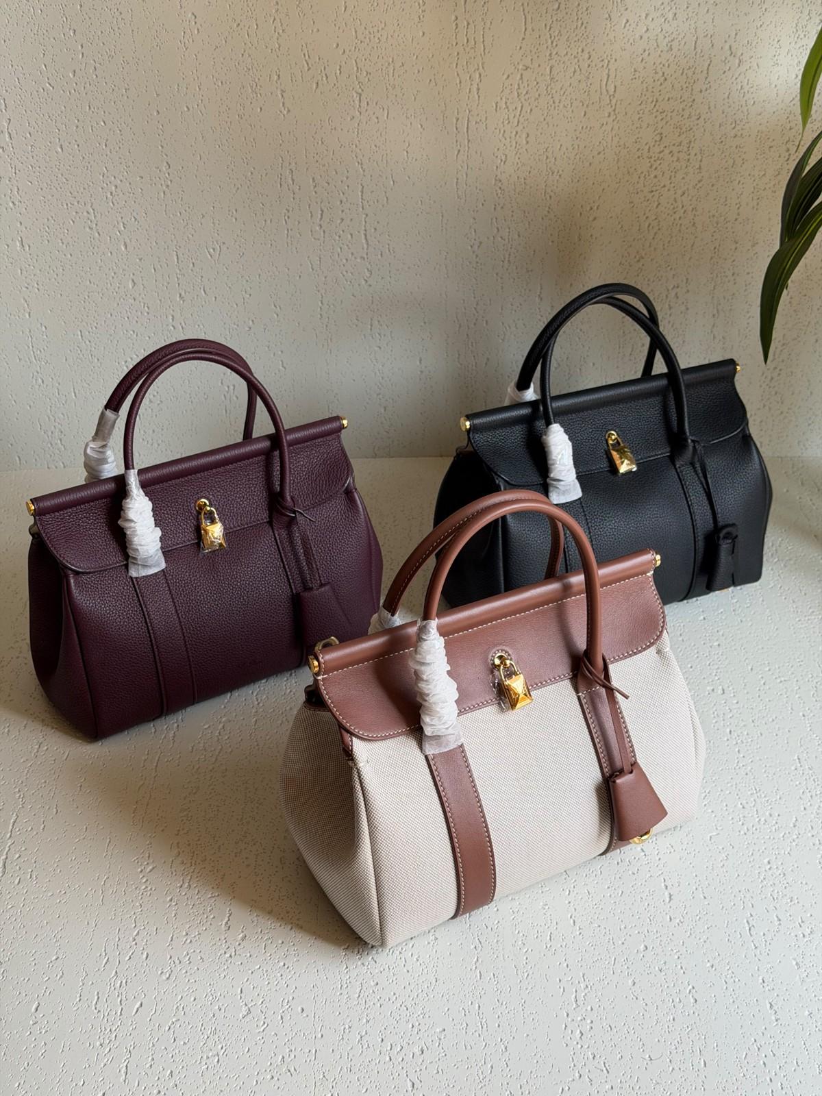 Top-Handle Flap Bag in Pebbled Leather with Lock · 3
