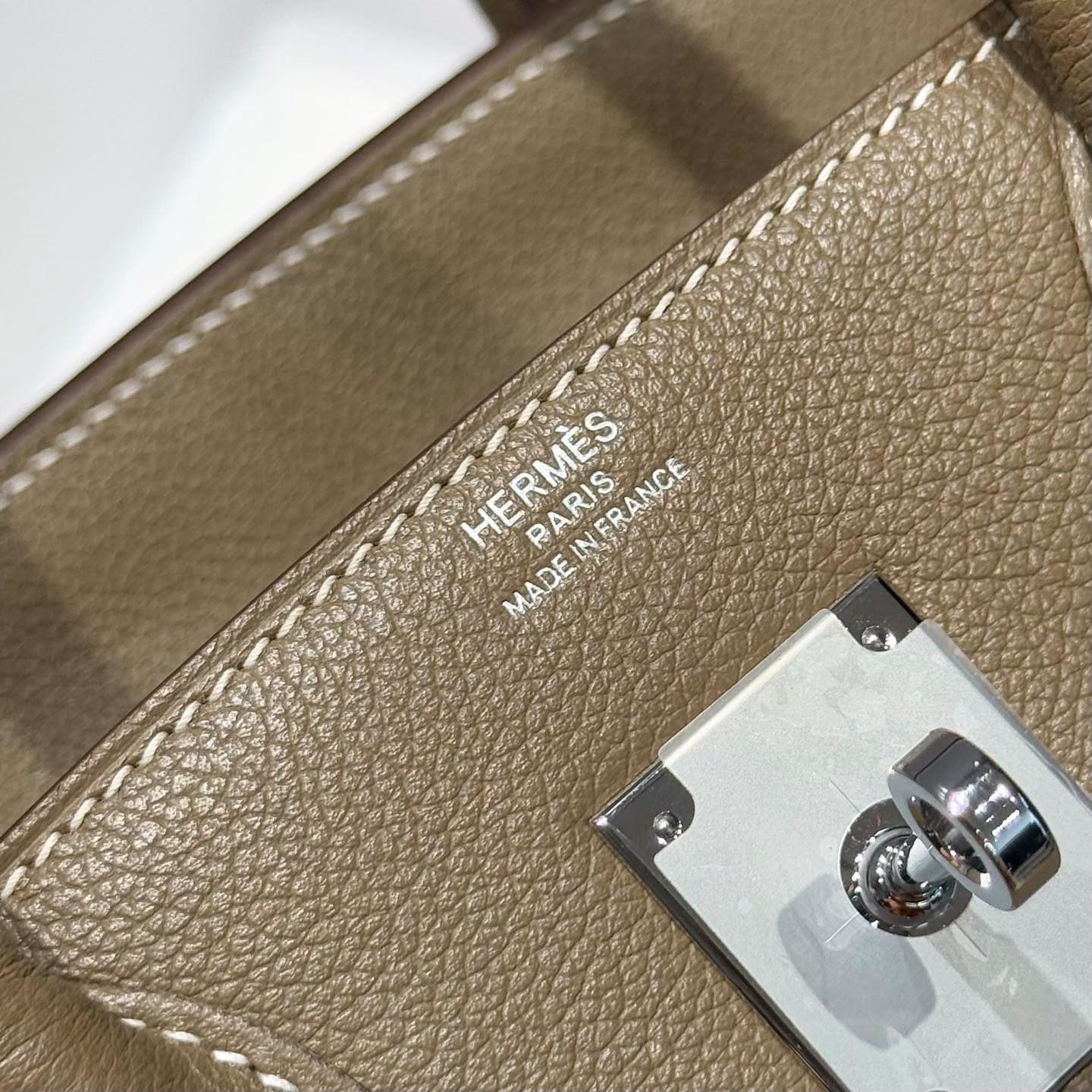 Hermès Birkin 30 Handmade Bag in Togo Leather · 3