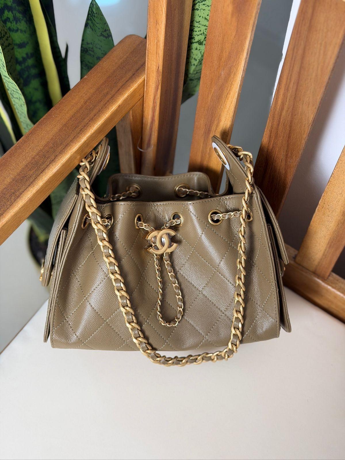 Chanel 25 Mini Handbag - Quilted Leather Hobo with Side Pockets · 3