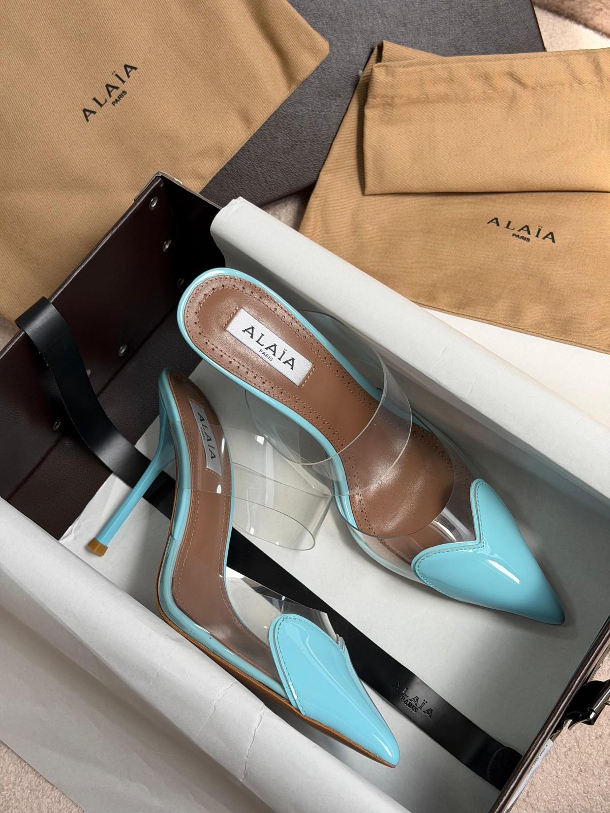 Alaïa Coeur Patent Leather and PVC Mule in Light Blue · 3