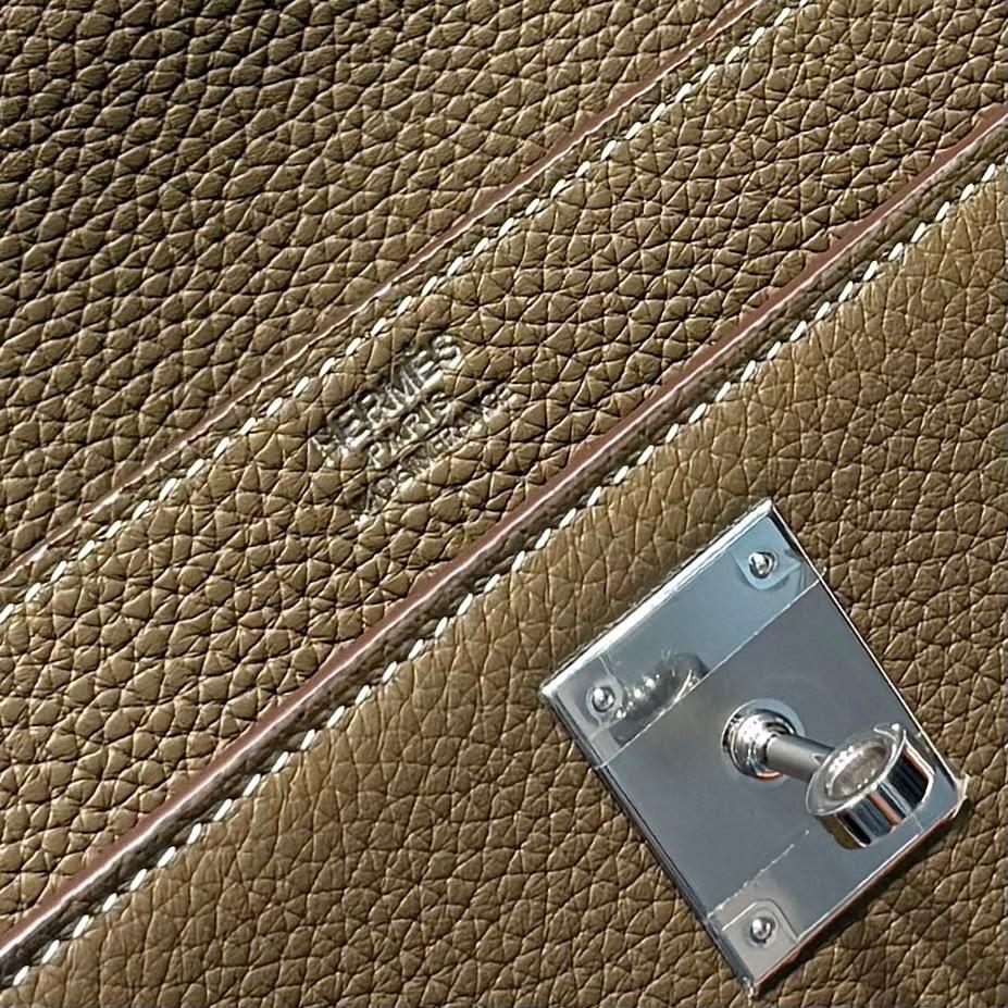 Hermès Kelly Depeches 36 Briefcase in Togo Leather with Palladium Hardware · 3