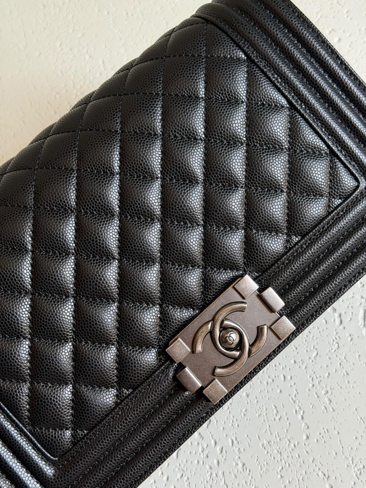 Chanel Boy Chanel Small Flap Bag in Black Quilted Caviar Leather · 2