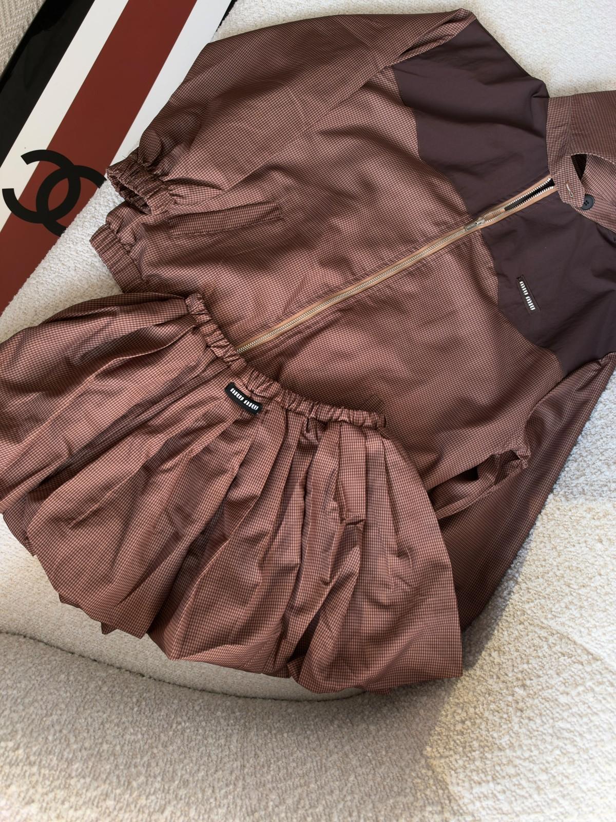 Miu Miu Brown Houndstooth Zip Jacket and Pleated Mini Skirt Set · 3