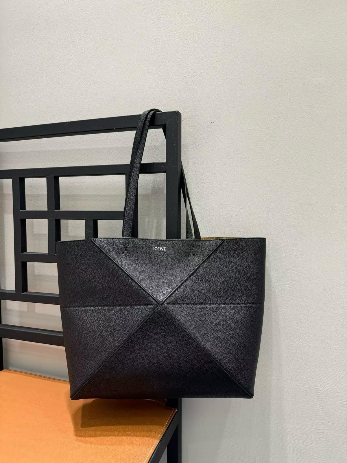 Loewe Puzzle Fold Tote in Pebbled Calfskin · 2